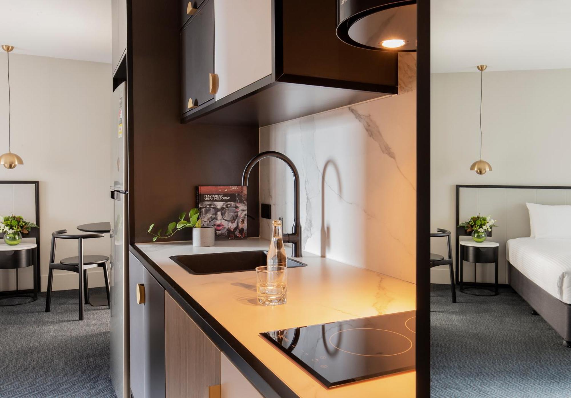 Brady Hotels Jones Lane Мелбърн Екстериор снимка